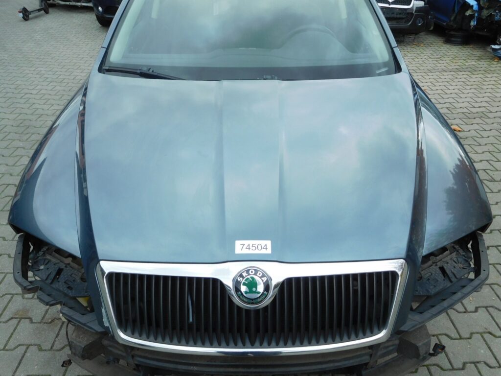 Skoda Octavia II / 1Z Front Hood Grey