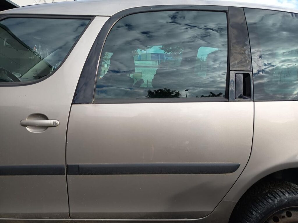 Skoda Roomster Rear Left Door Cappuccino Beige Metallic OEM 5J7833051