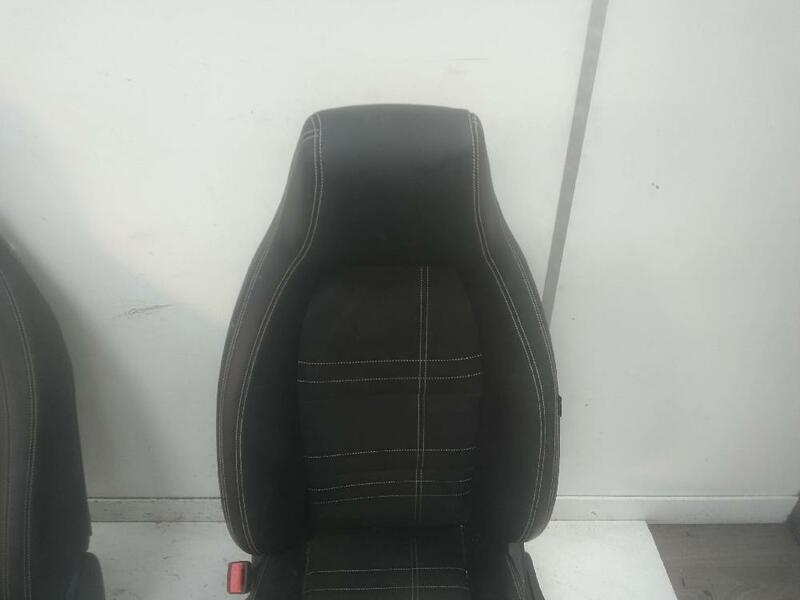 Mercedes GLA H156 Front Seats