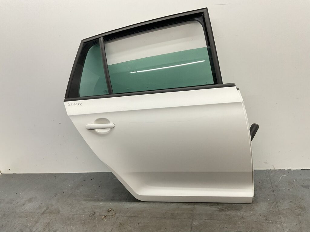 Skoda Rapid NH Rear Right Door Candy White OEM 5JJ833052