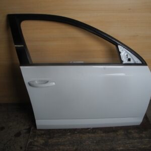 Skoda Octavia III / 5E Front Right Door OEM 5E0831056A
