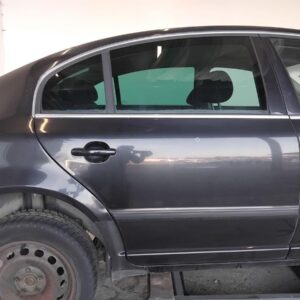 Skoda Superb I / 3U Rear Right Door Black Magic Metallic OEM 3U5833052B