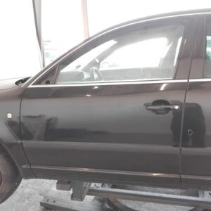 Skoda Superb I / 3U Front Left Door Black Magic Metallic OEM 3B4831051BE