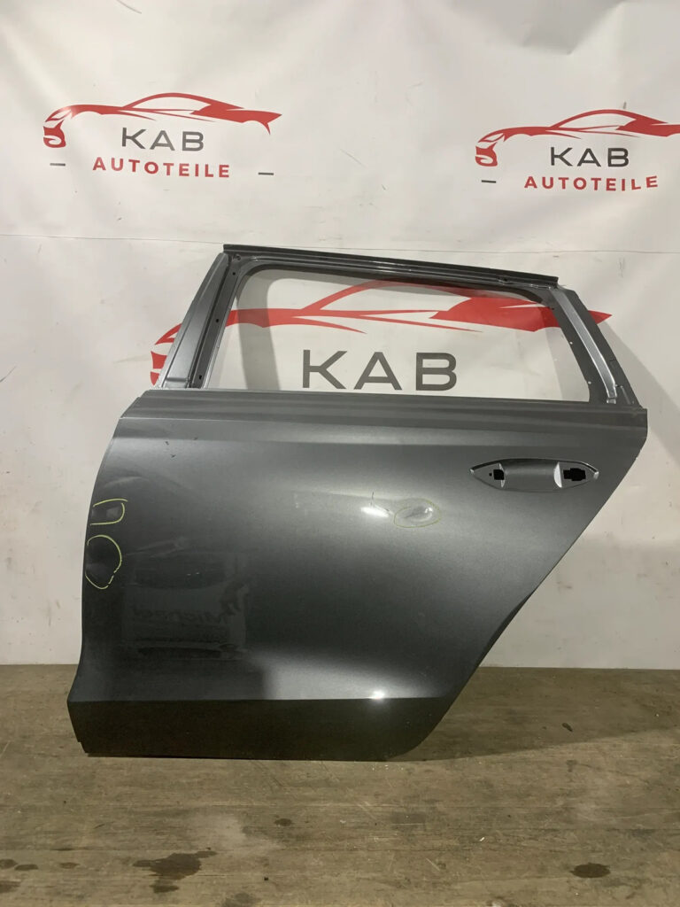 Skoda Octavia III / 5E Rear Left Door OEM 5E7833311