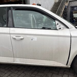 Skoda Fabia III / NJ Front Right Door