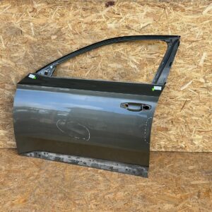 Skoda Superb III / 3V Front Left Door Black OEM 3V0831311