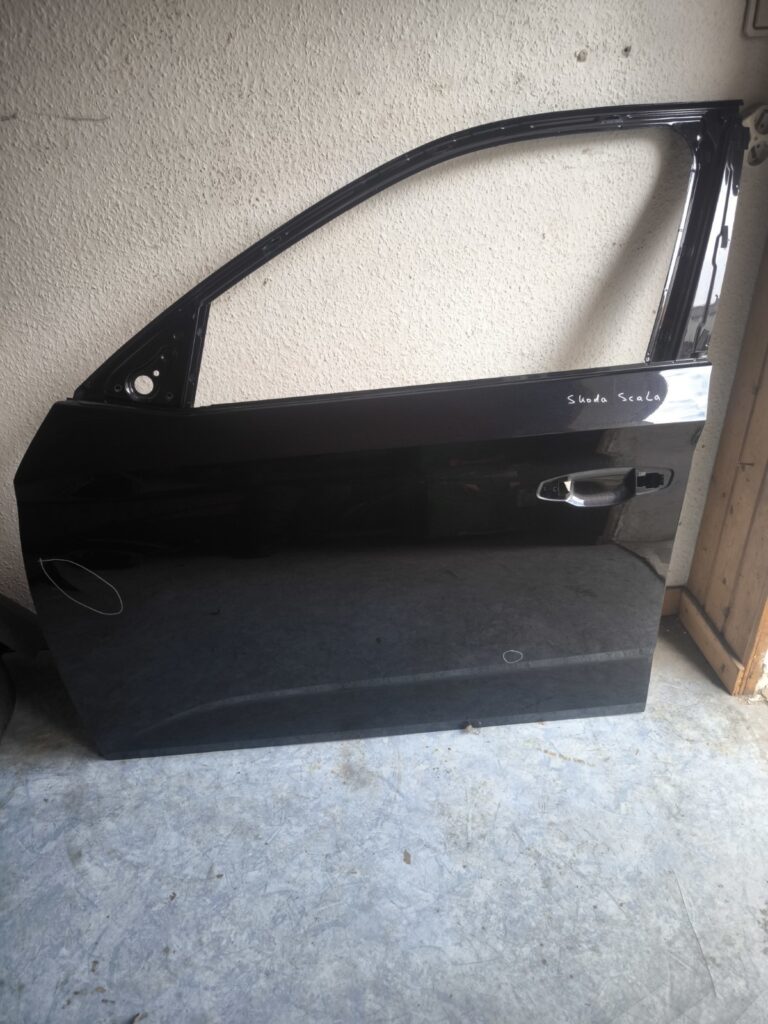 Skoda Scala Front Left Door OEM 657831311