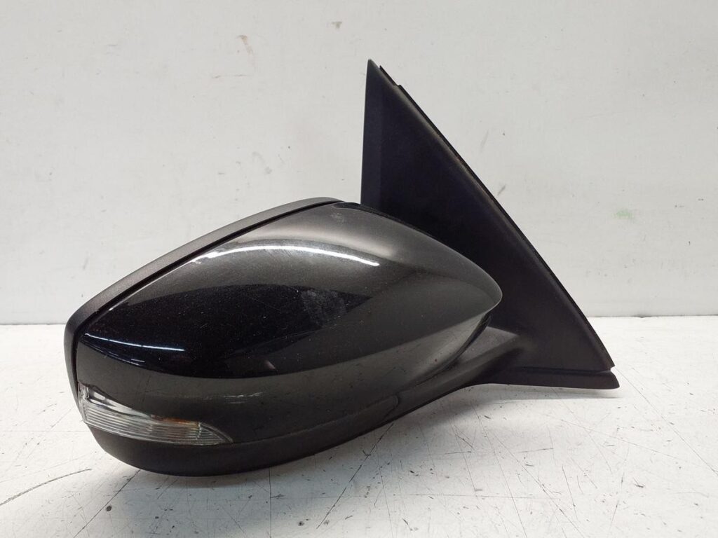 Skoda Fabia III / NJ Right Side Mirror Black Magic Pearl