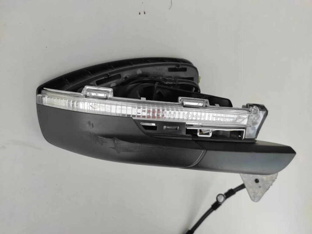 Skoda Enyaq Right Side Mirror OEM 89B857502G