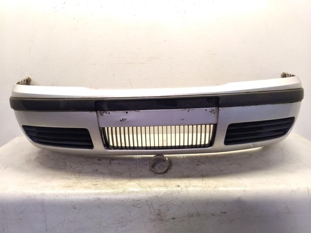 Skoda Octavia I / 1U Front Bumper Cover Diamond Silver OEM 1U0807221K