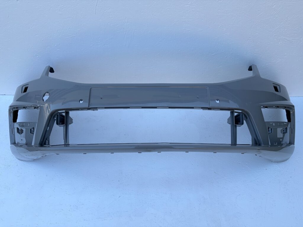 Skoda Octavia III / 5E Front Bumper Cover Silver OEM 5E0807221AA