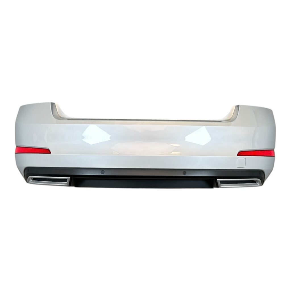 Skoda Octavia III / 5E Rear Bumper Cover Silver OEM 5E5807421A