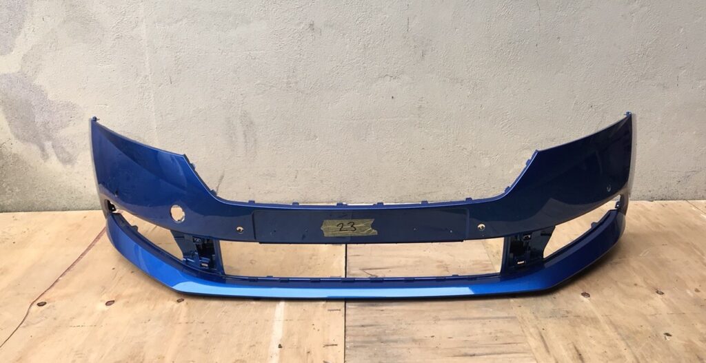 Skoda Fabia III / NJ Front Bumper Cover Blue