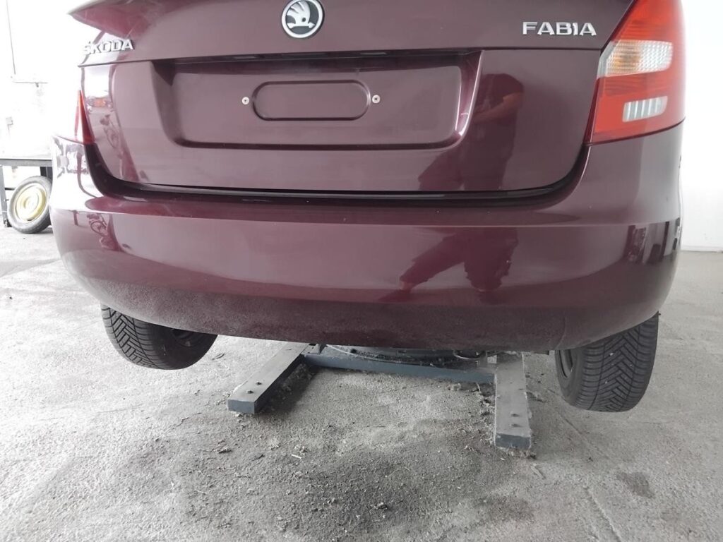 Skoda Fabia II / 5J Rear Bumper Cover Rosso Brunello Metallic OEM 5J6807421H