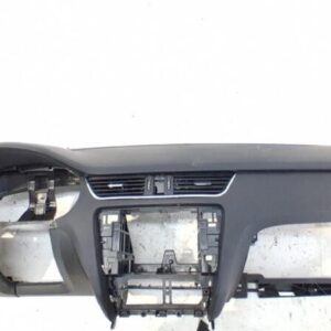 Skoda Octavia III / 5E Dashboard OEM 5E1857007AE9B9
