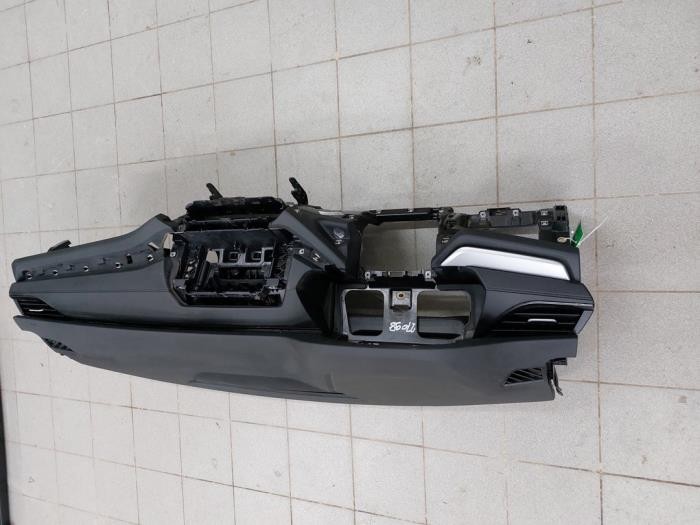 Skoda Octavia IV / NX Dashboard OEM 5E4857007G