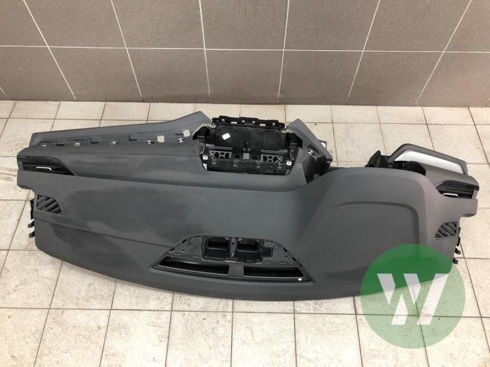 Skoda Octavia IV / NX Dashboard OEM 5E4857007F