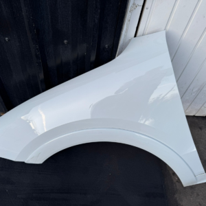 Porsche Cayenne Front Left Fender White OEM 9Y0821105