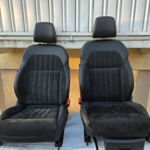Skoda Superb III 3V Comfort Seat Set Black