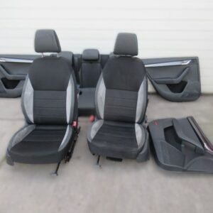 Skoda Octavia III 5E Heated Seat Set Black
