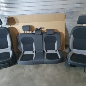 Skoda Fabia III Seat Set