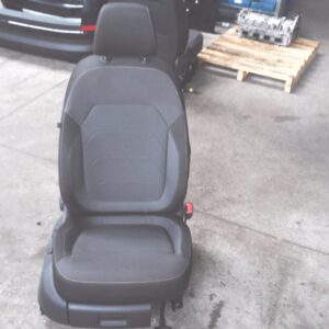 Skoda Kodiaq NS Front Right Seat Black / grey