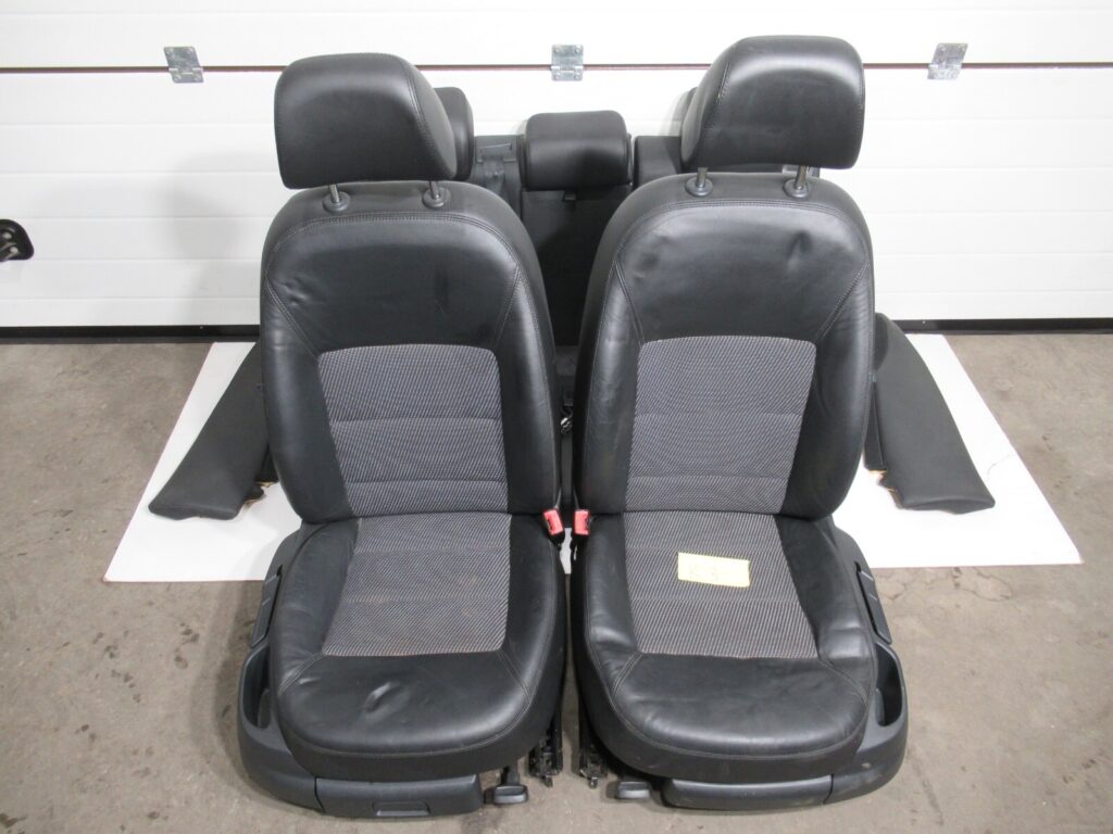 Skoda Octavia II 1Z Seat Set