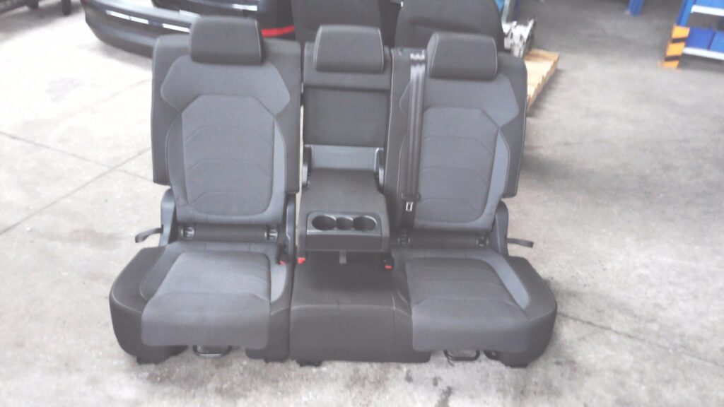 Skoda Kodiaq NS Rear Bench Black / grey