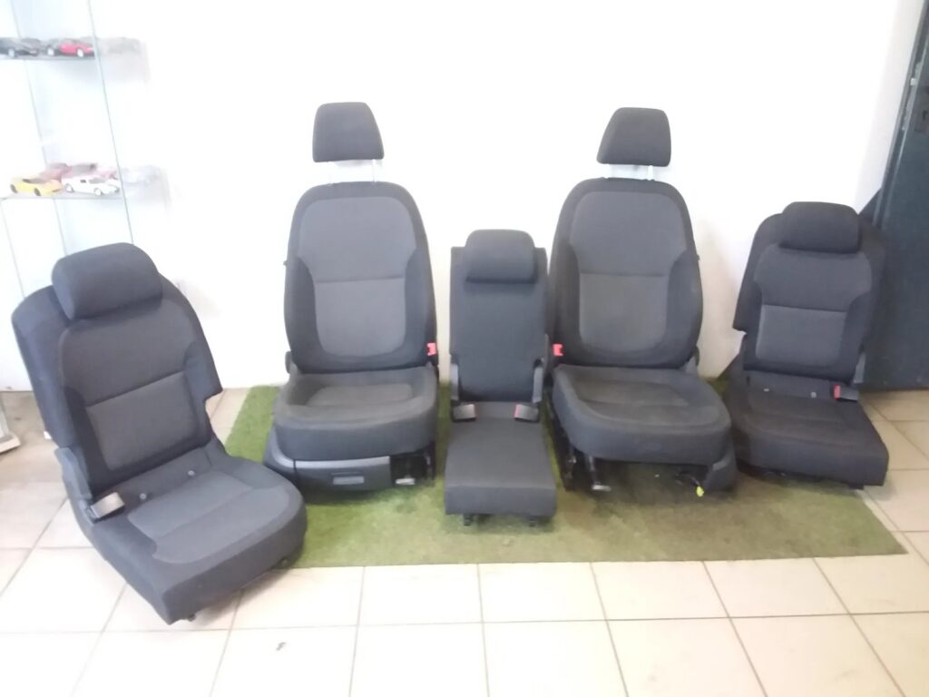 Skoda Yeti 5L Seat Set