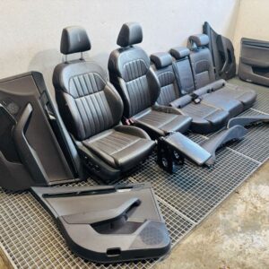 Skoda Superb III 3V Seat and Door Panel Set