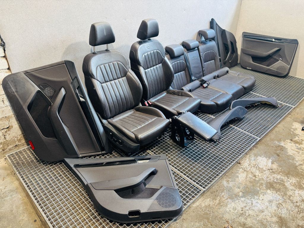 Skoda Superb III 3V Seat and Door Panel Set