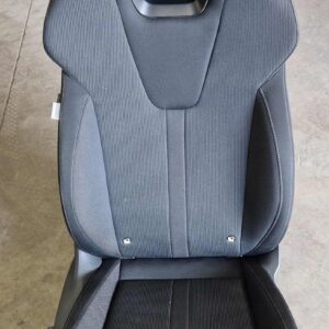Skoda Octavia IV NX Front Right Seat
