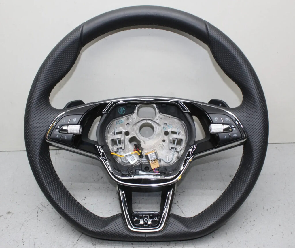 Skoda Octavia / Karoq / Enyaq Heated Multifunction Steering Wheel Black OEM 5E3419093BBVKJ