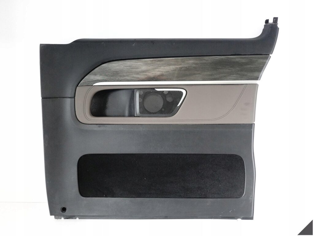 Mercedes V-Class W447 Right Door Panel OEM A4477374160