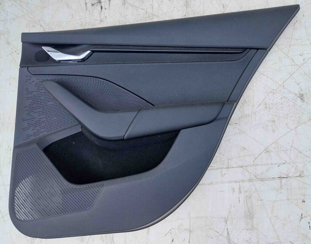 Skoda Octavia IV NX Rear Right Door Panel OEM 5E7867024B