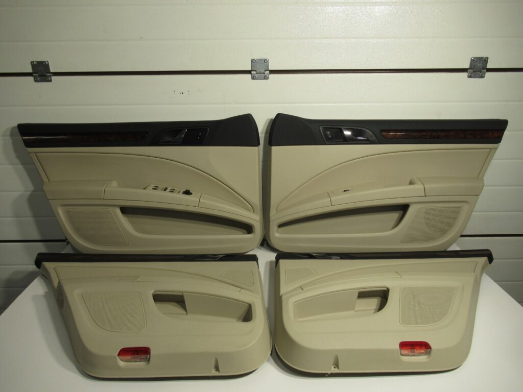 Skoda Superb II 3T Left / Right Door Panel Set Beige