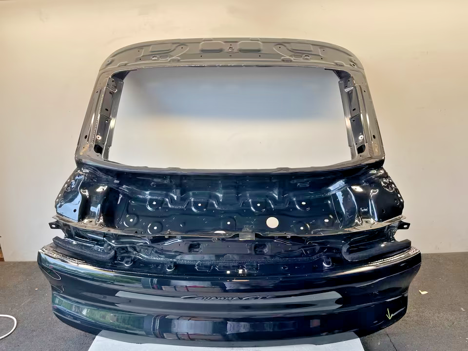 Porsche Cayenne 9Y3 Facelift Rear Tailgate Black