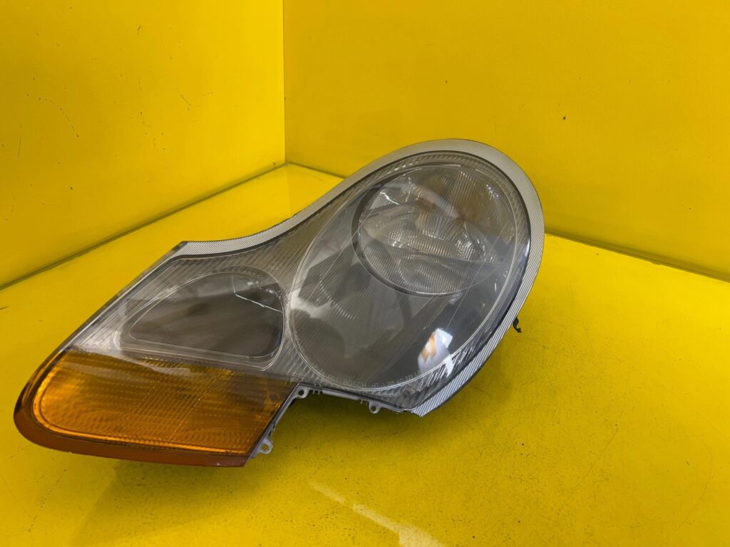 Halogen-Scheinwerfer vorne links — Porsche 911 / Boxster 996 / 986 — OEM 98663103107