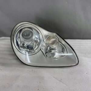 Porsche Cayenne 9PA Front Right Xenon Headlight OEM 7L5941006AR
