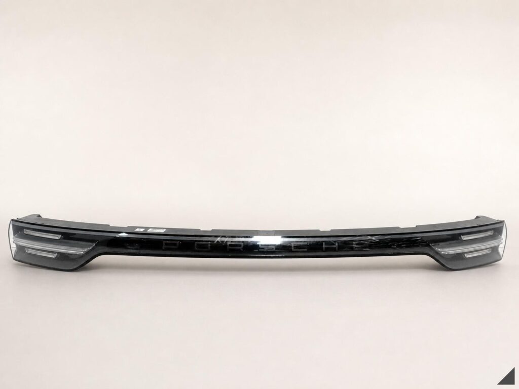 Porsche Cayenne E3 / 9Y0 Rear LED Tail Light Bar Dark-tinted OEM 9Y0945081AH