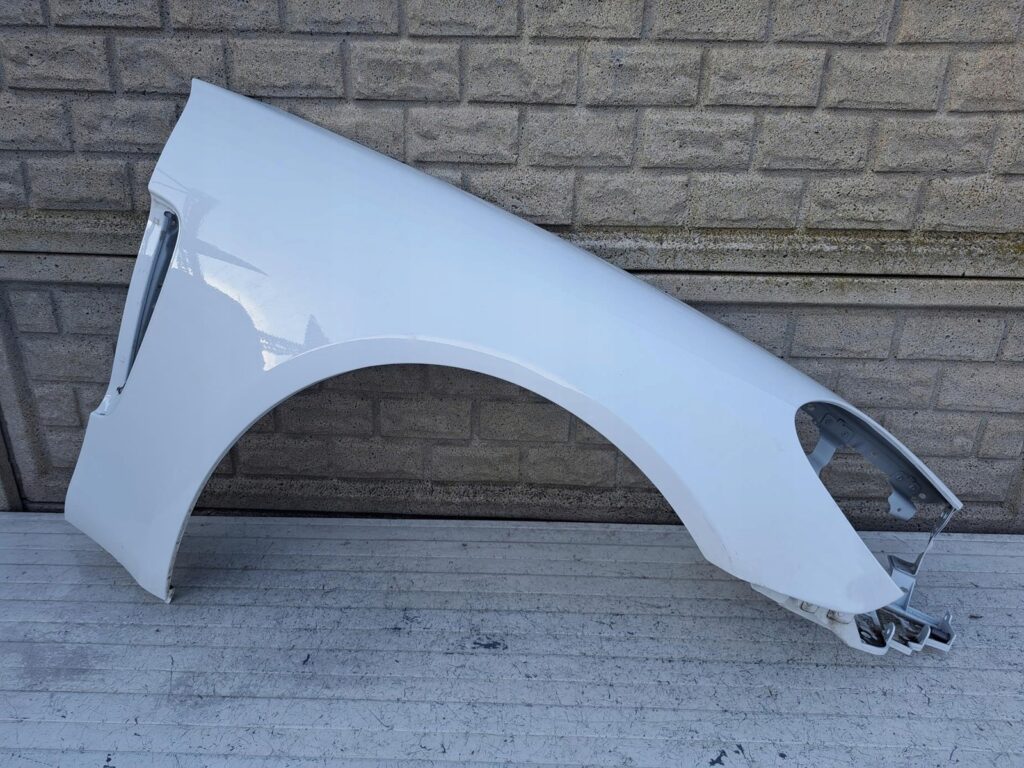 Porsche Panamera 971 Front Right Fender