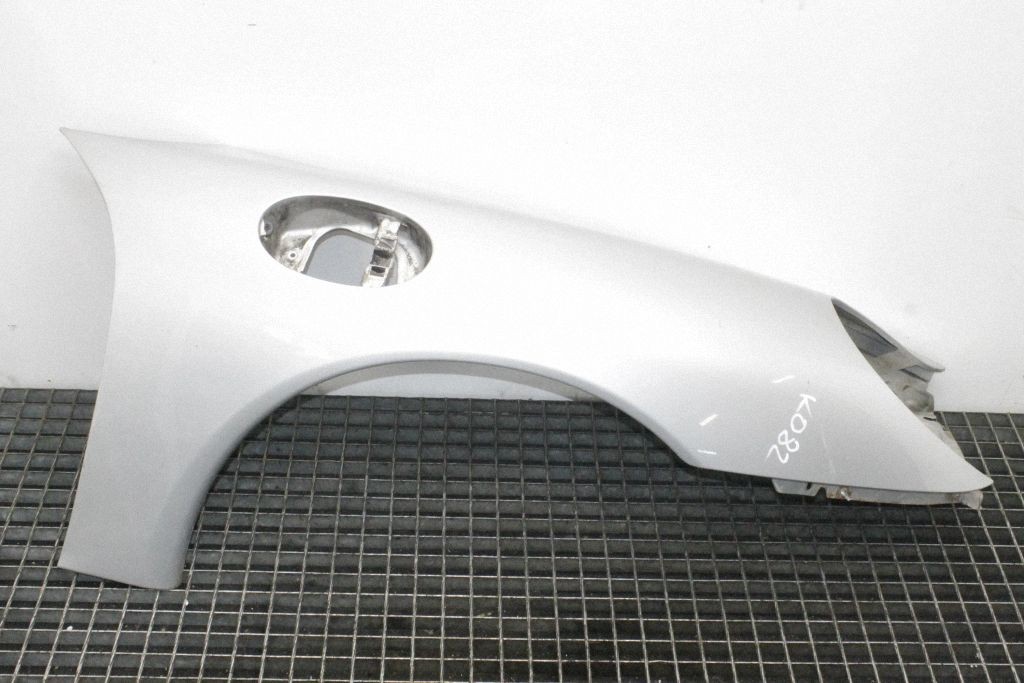 Porsche 911 996 Front Right Fender
