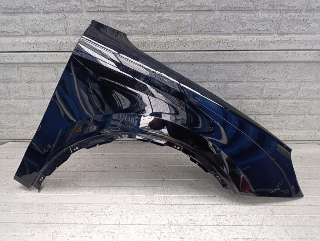 Porsche Cayenne 9Y0 / 9Y3 Front Right Fender