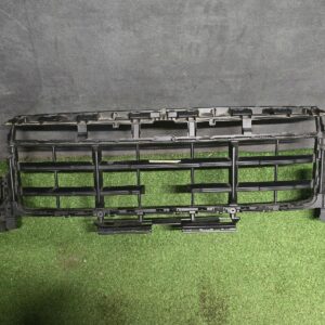 Porsche Cayenne 9Y Facelift Front Grille OEM 9Y0807683AP