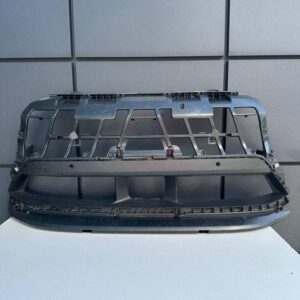 Porsche Macan 95C Grille OEM 95C807683B
