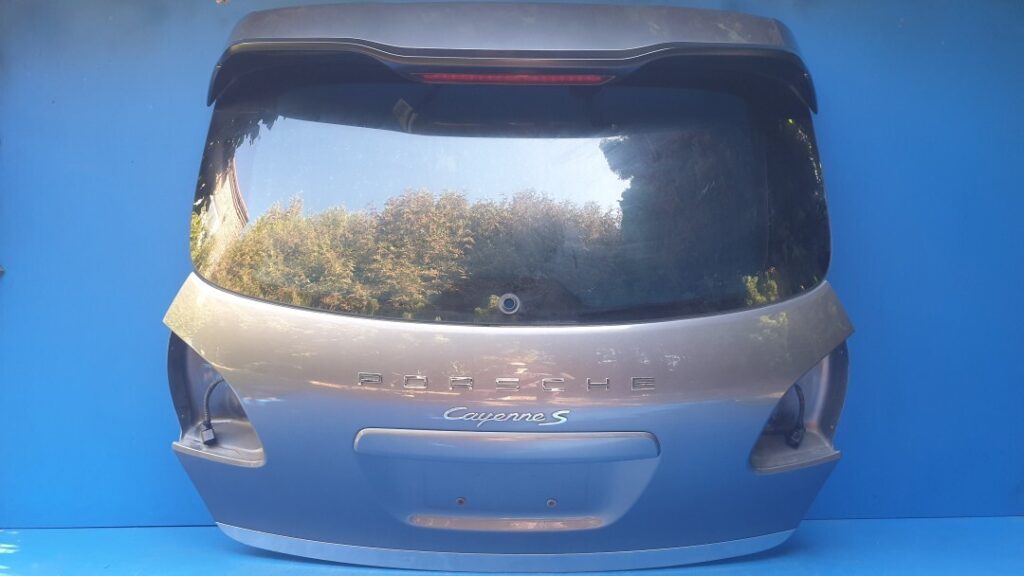 Porsche Cayenne 958 Rear Tailgate Silver OEM 7P5827075