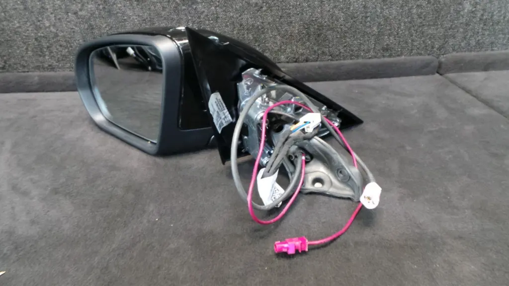 Mercedes C-Class W205 Left Exterior Mirror