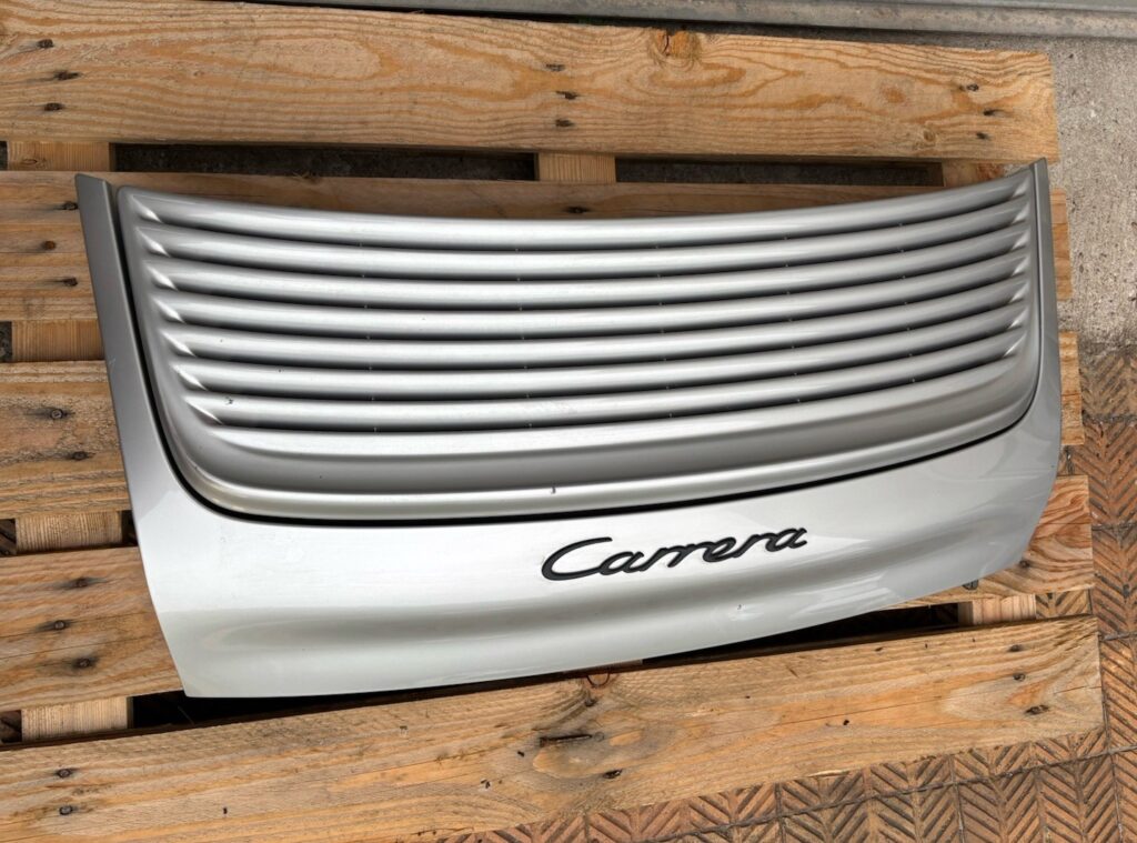 Porsche 911 C2 / C4 996 Rear Engine Lid OEM 99651201101