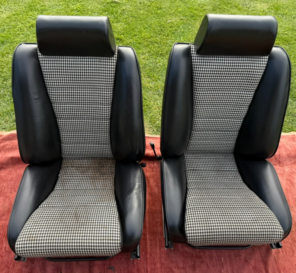 Porsche 911 S / RS Front Sport Seat Set Black