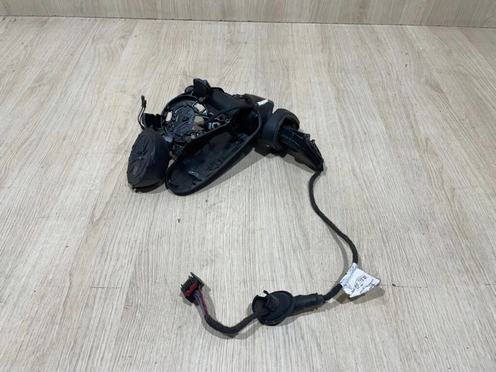 Porsche 911 991 Left Mirror Mechanism and Base